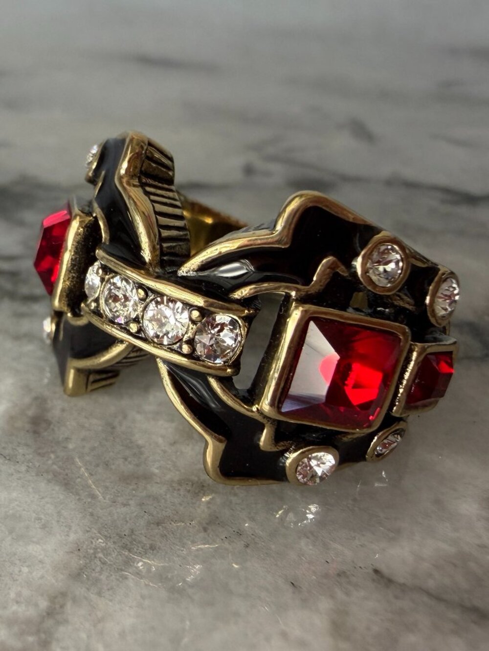 Heidi Daus Siam Red Crystal Black Enamel Art Deco Statement Ring Sz 5.5–5.75